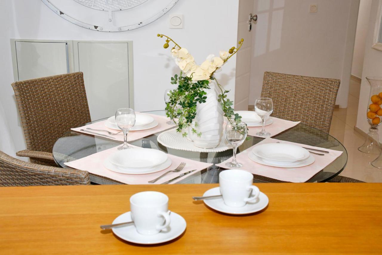 Fantastic Home With Ac, Pool And Bbq Rojales Ngoại thất bức ảnh